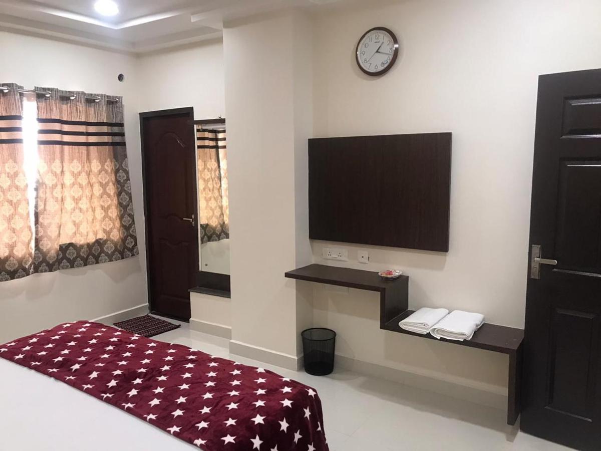 Sri Krishna Residency Hotel Eluru Ngoại thất bức ảnh